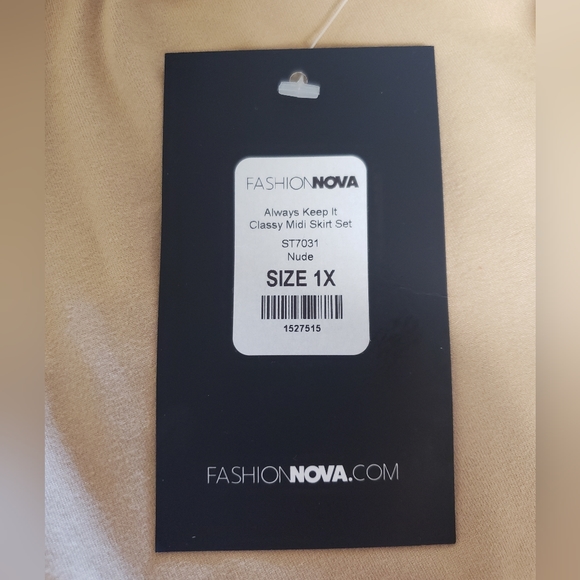 NEW 2-Piece Summer Skirt Crop Top Set • Fashion Nova 1X • Soft, Neutral Fabric - Picture 8 of 9